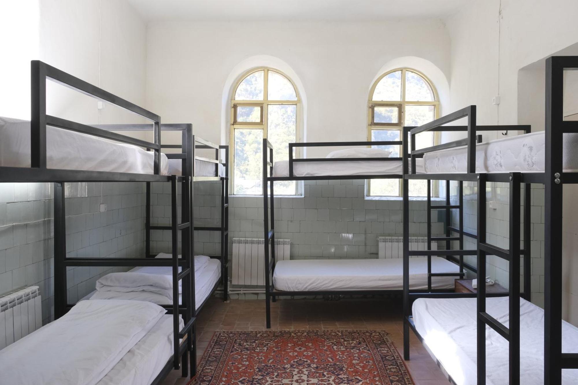 Tumanyan Bathhouse Hostel Zewnętrze zdjęcie